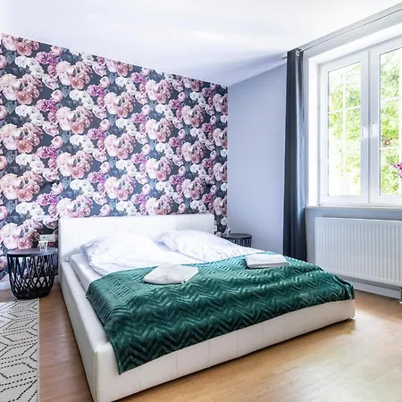 Victus Playa&relax * Σόποτ